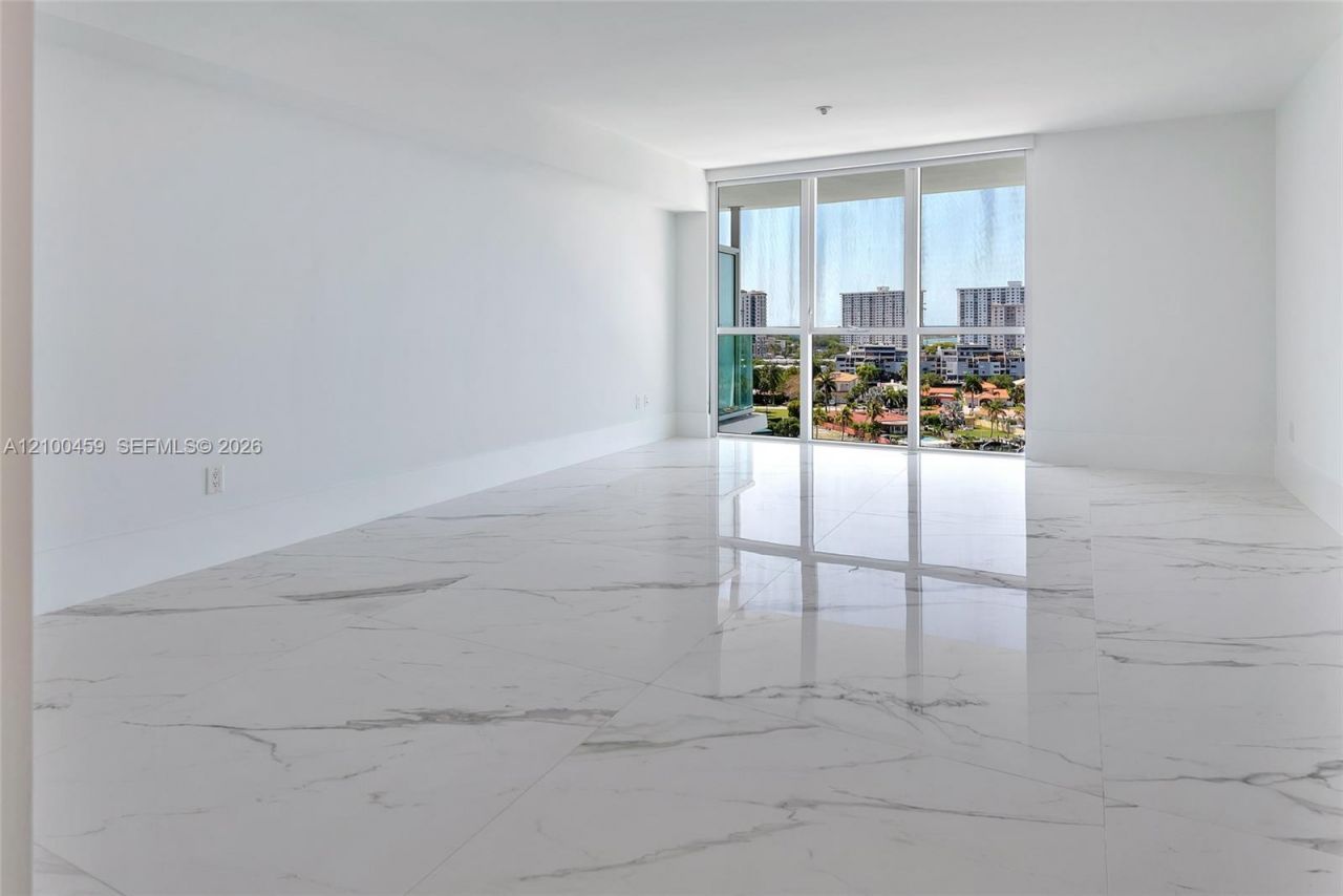 400 Sunny Isles Blvd , Unit 917, Sunny Isles Beach, FL 33160 Photo