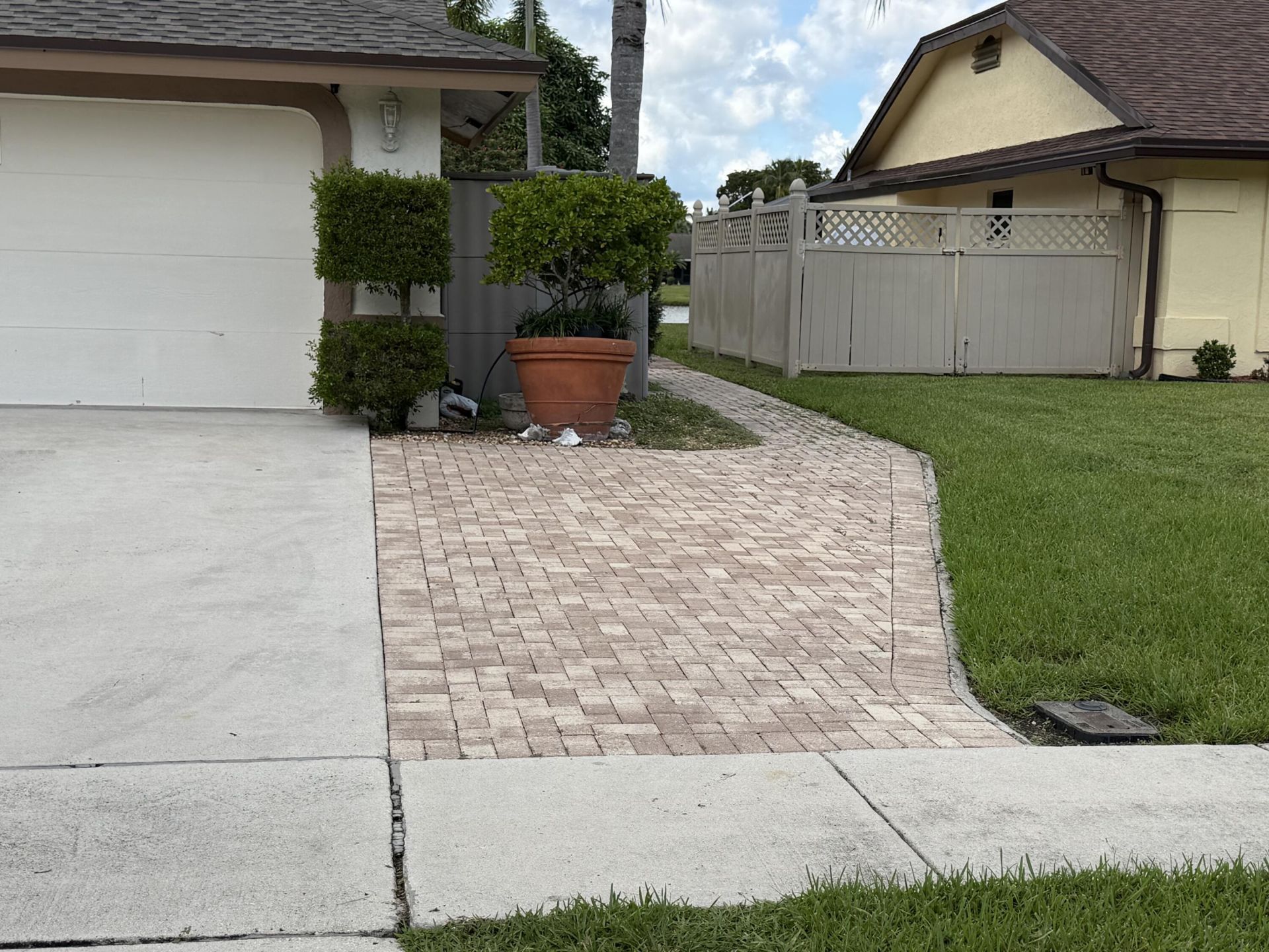 201 Parkwood Drive S, Unit B, Royal Palm Beach, FL 33411 Photo
