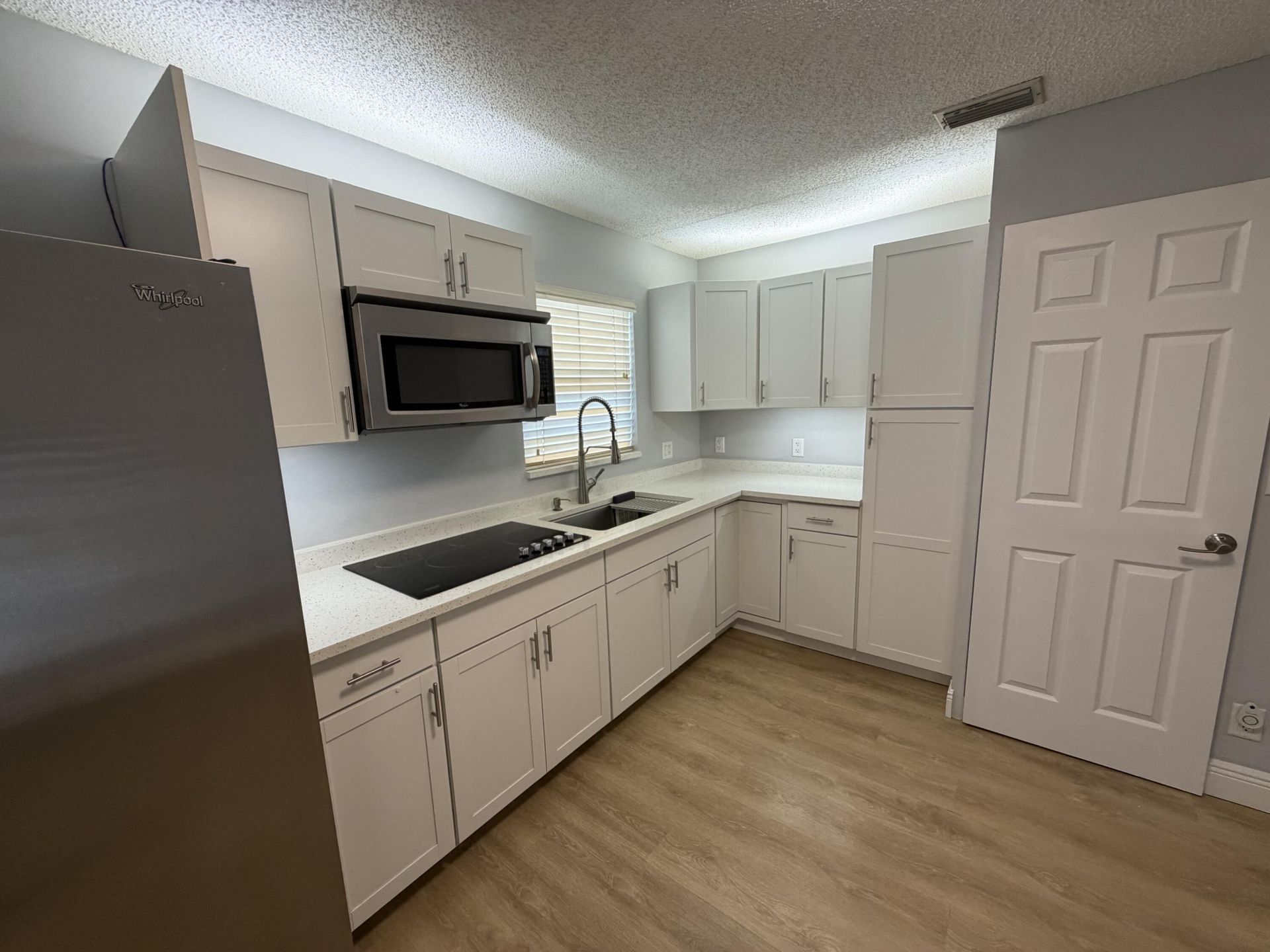 201 Parkwood Drive S, Unit B, Royal Palm Beach, FL 33411 Photo