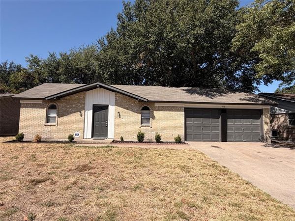 2510 S Fielder Road , Arlington, TX 76015