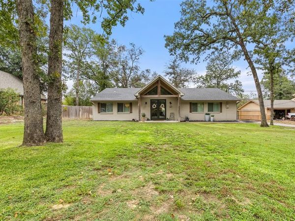 237 E Hideaway Lane , Hideaway, TX 75771