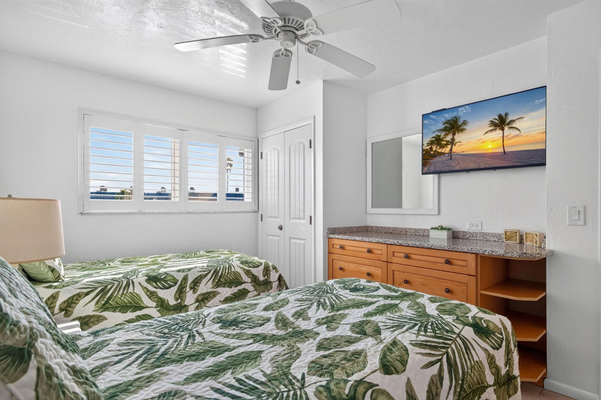827 E Gulf Dr, Unit M-7, Sanibel, FL 33957 Photo
