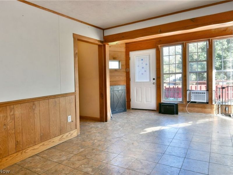 46 Prospect Street, Struthers, OH 44471 Photo 14