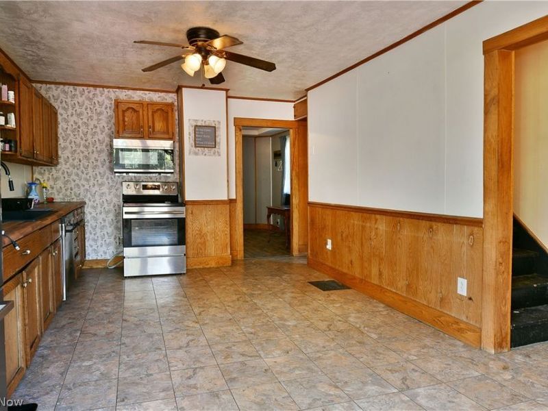46 Prospect Street, Struthers, OH 44471 Photo 16