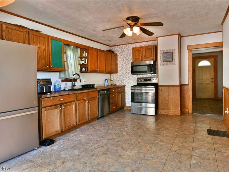 46 Prospect Street, Struthers, OH 44471 Photo 17