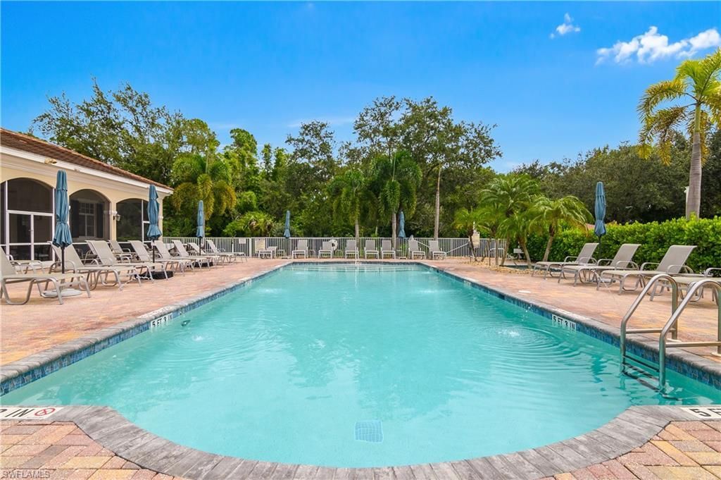 4450 Botanical Place Cir , Unit 406, Naples, FL 34112 Photo