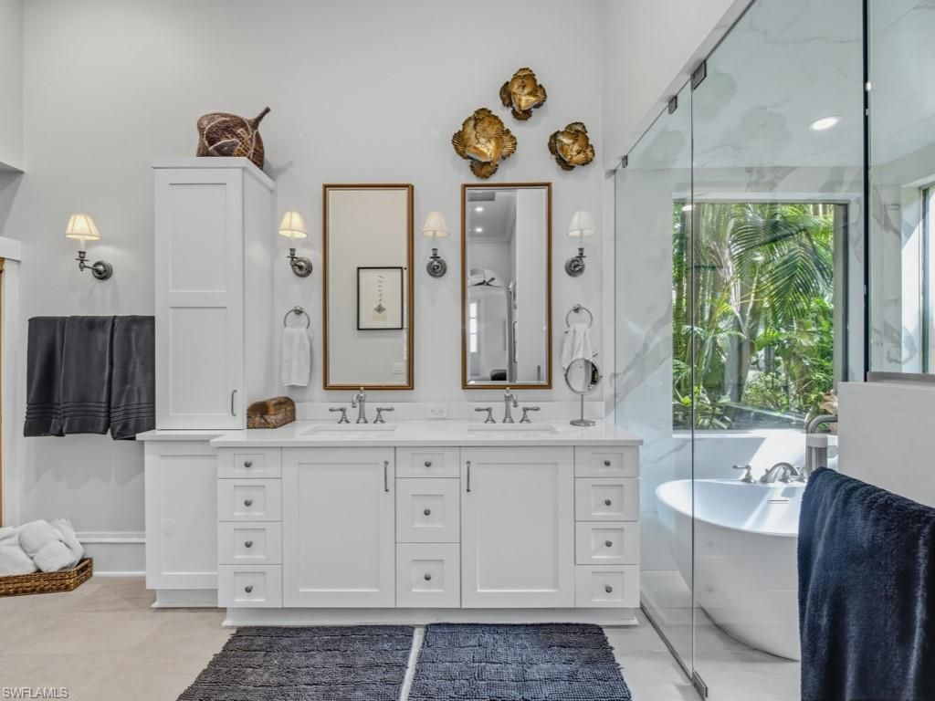 18051 Lagos Way, Naples, FL 34110 Photo