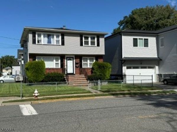 155 Franklin, Unit 2, Elmwood Park, NJ 07407
