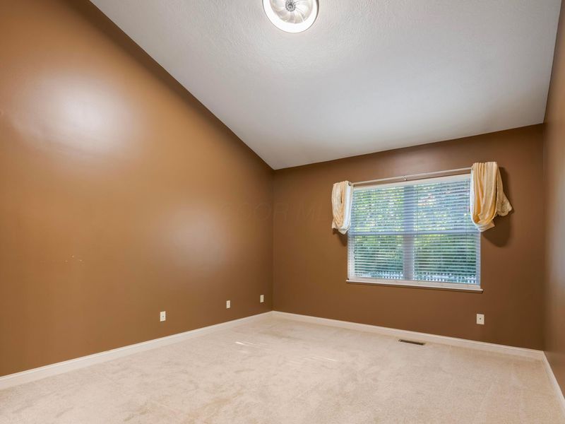 2858 Marcellus Drive, Columbus, OH 43219 Photo 10