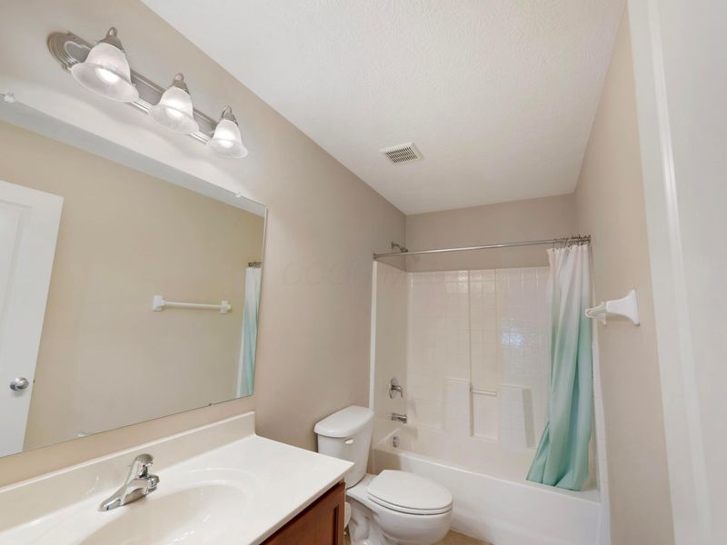 2858 Marcellus Drive, Columbus, OH 43219 Photo 13