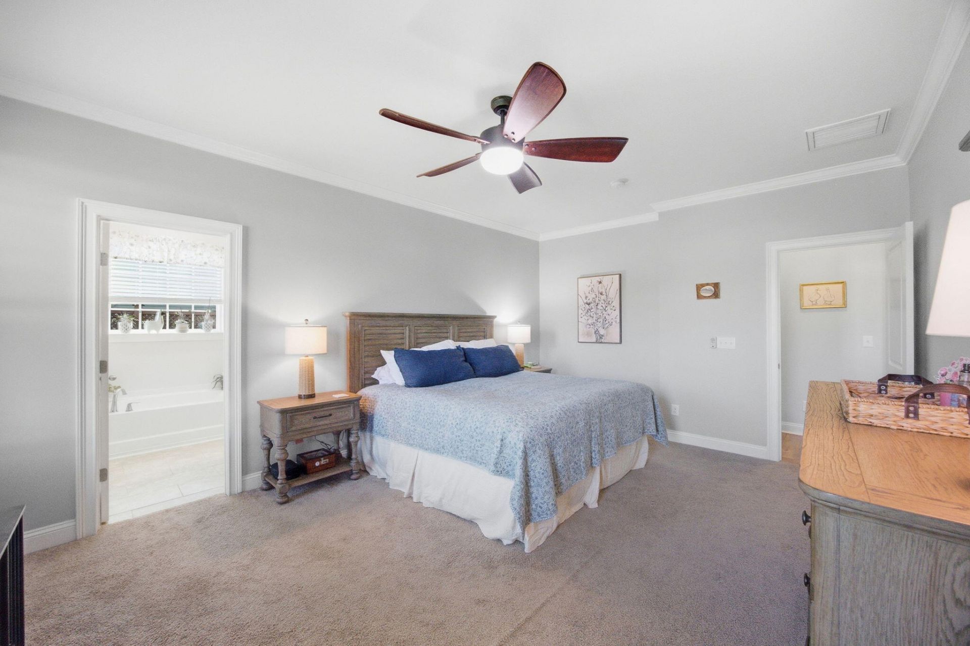449 Spectrum Road Photo 26
