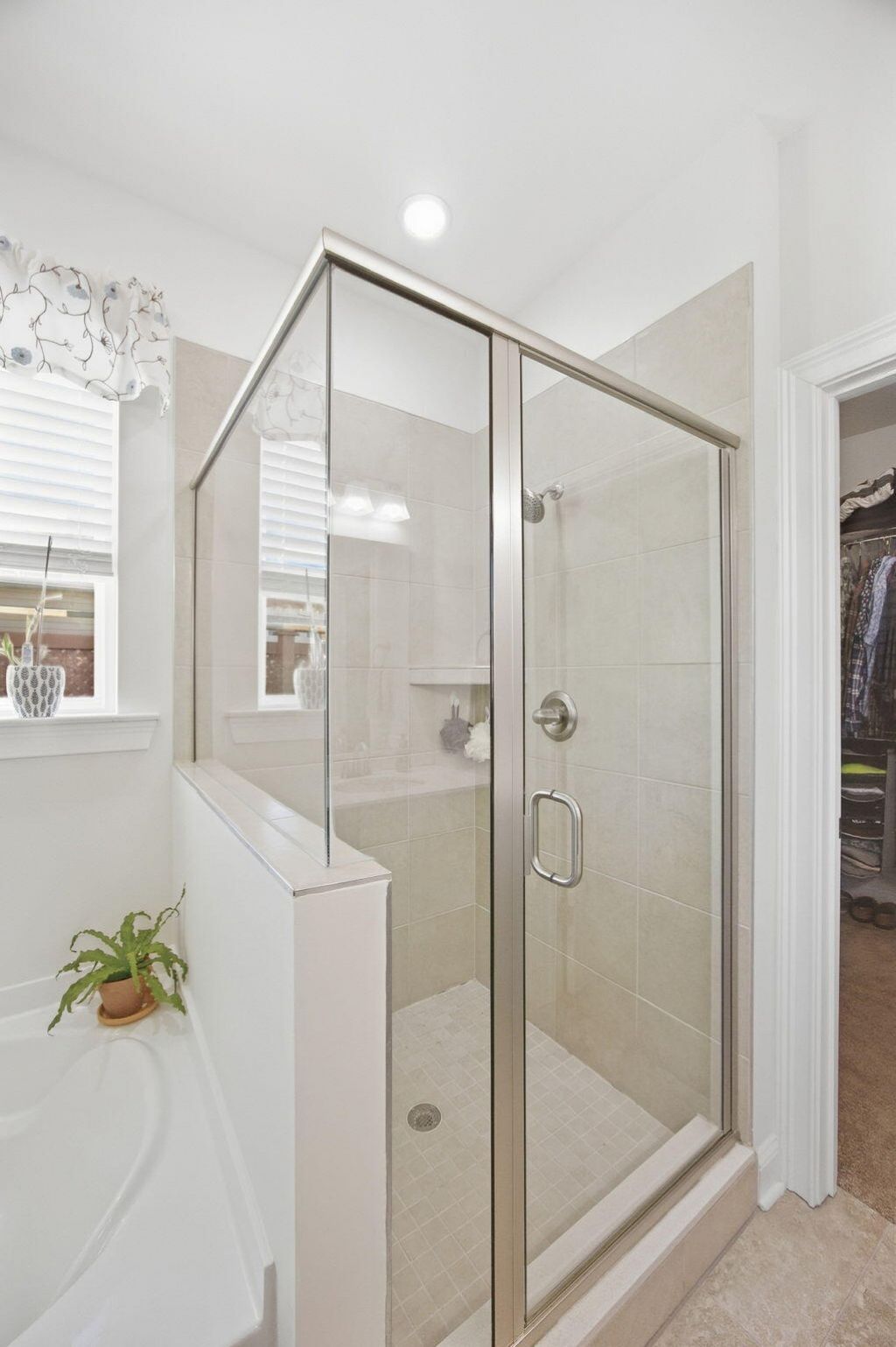 449 Spectrum Road Photo 30