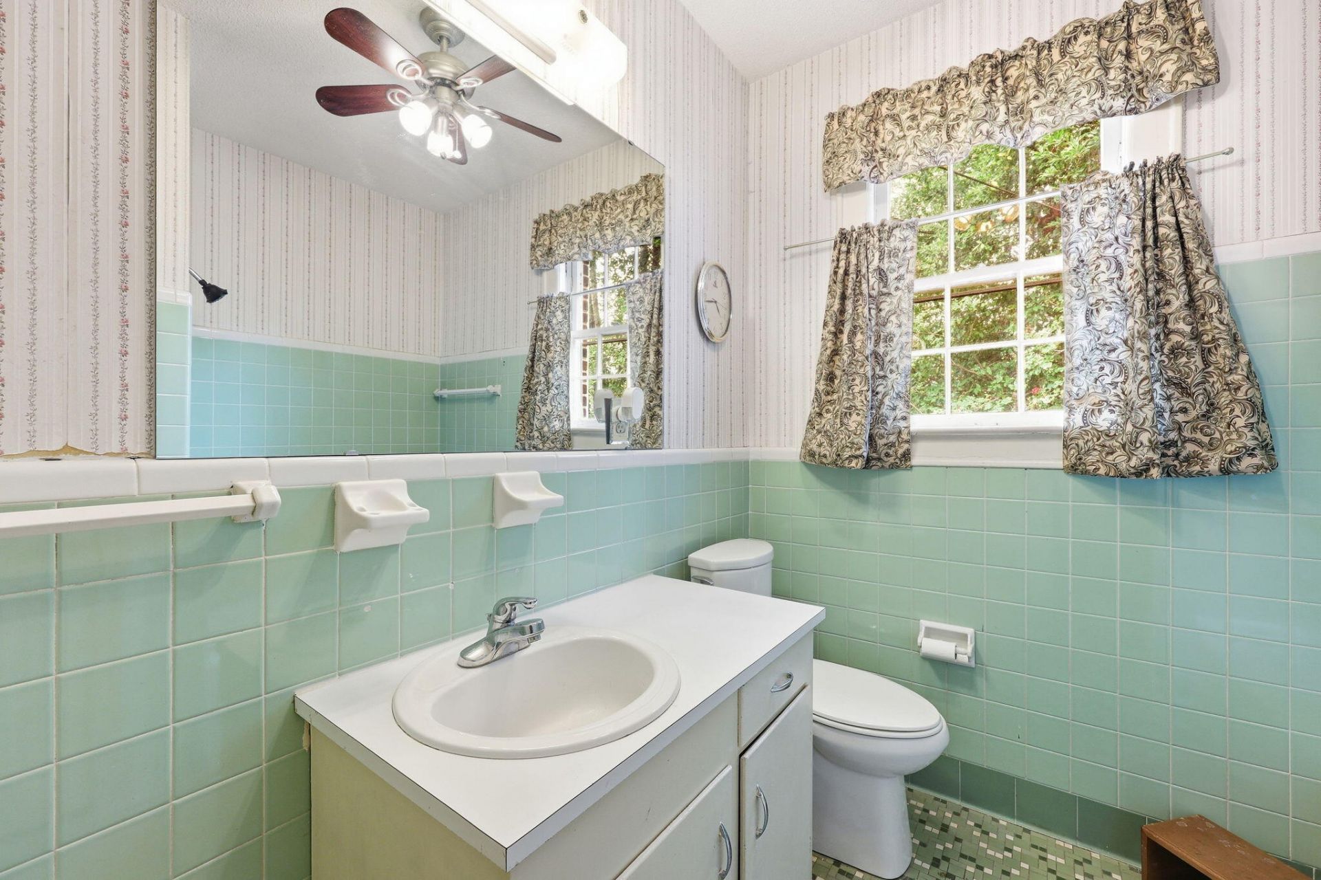 900 Naples Avenue Photo 16