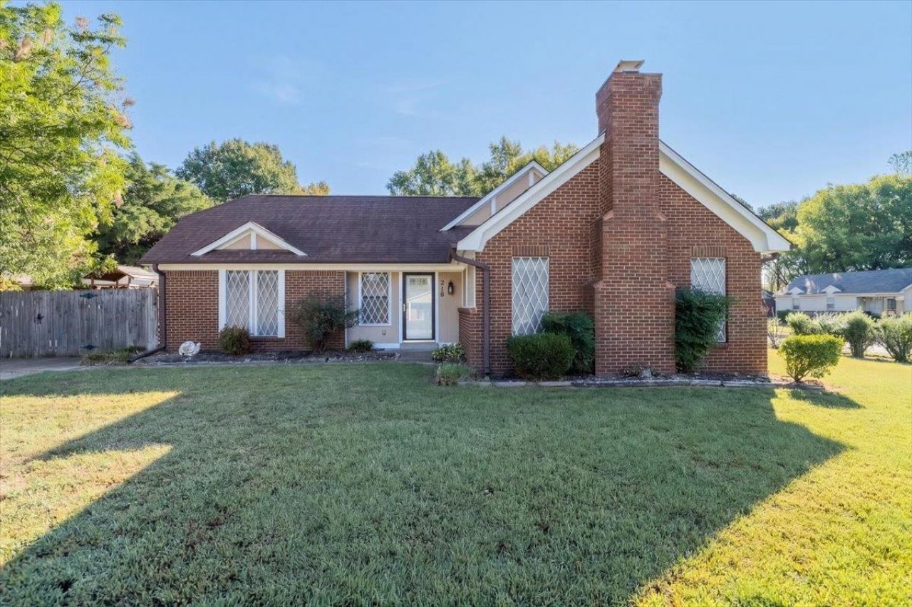 2118 Whitebark Dr, Memphis, TN 38133 Main Photo