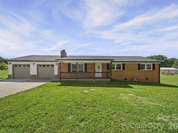 109 Colonial Drive , Kings Mountain, NC 28086