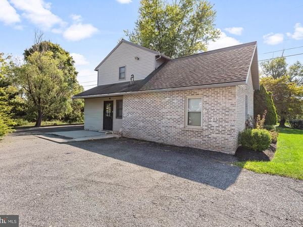 4518 NEW HOLLAND ROAD , MOHNTON, PA 19540
