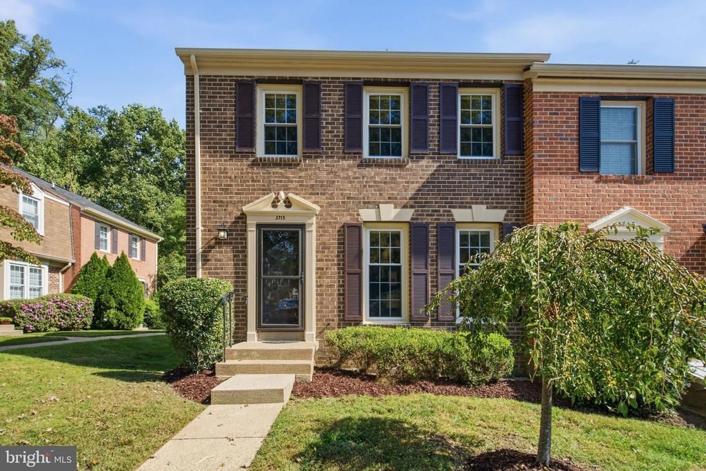 3715 Mount Airey Lane, Annandale, VA 22003 Main Photo