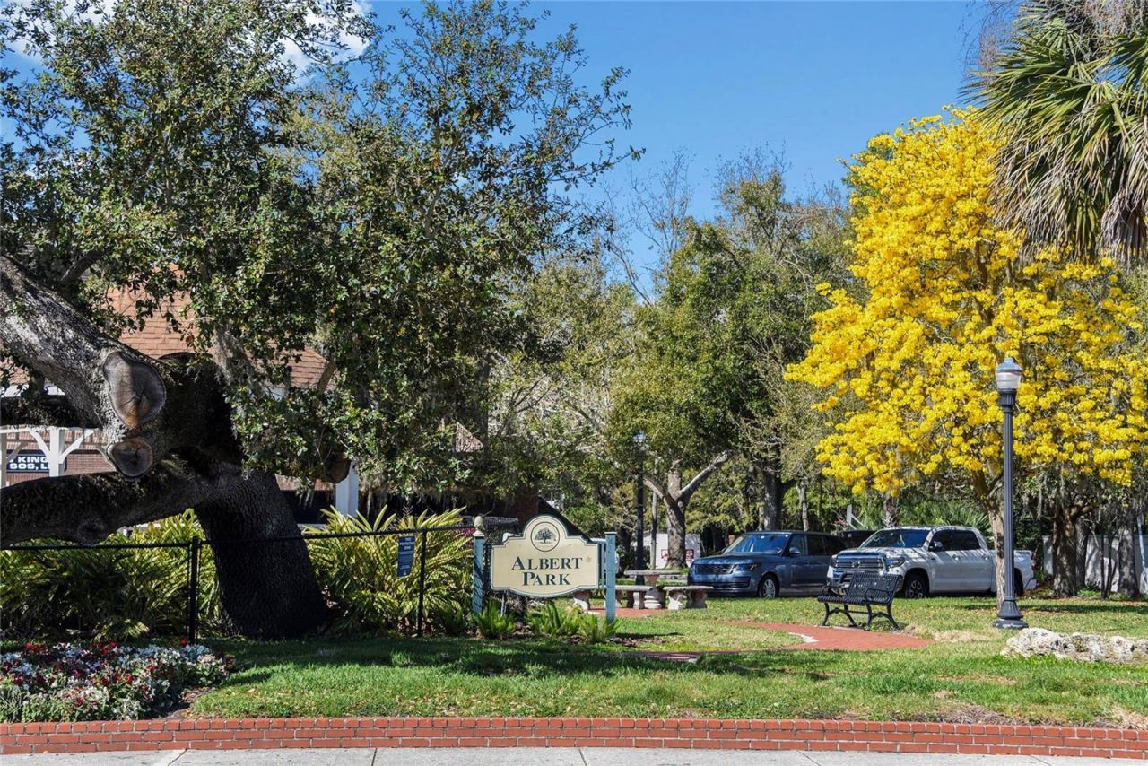 1 E Princeton Street , Orlando, FL 32804 Photo