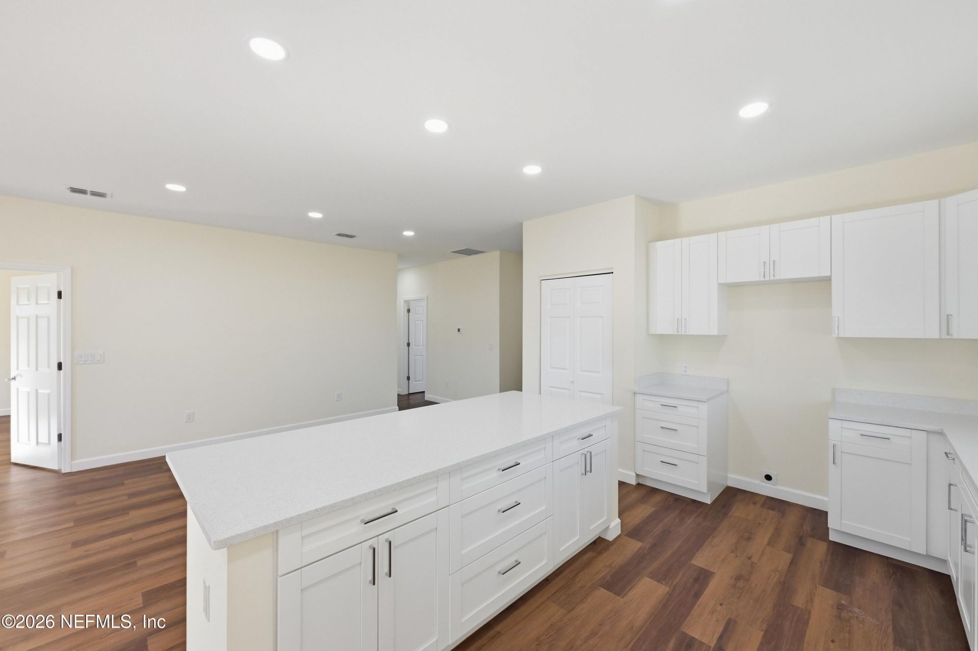 112 Village Drive, Welaka, FL 32193 Photo