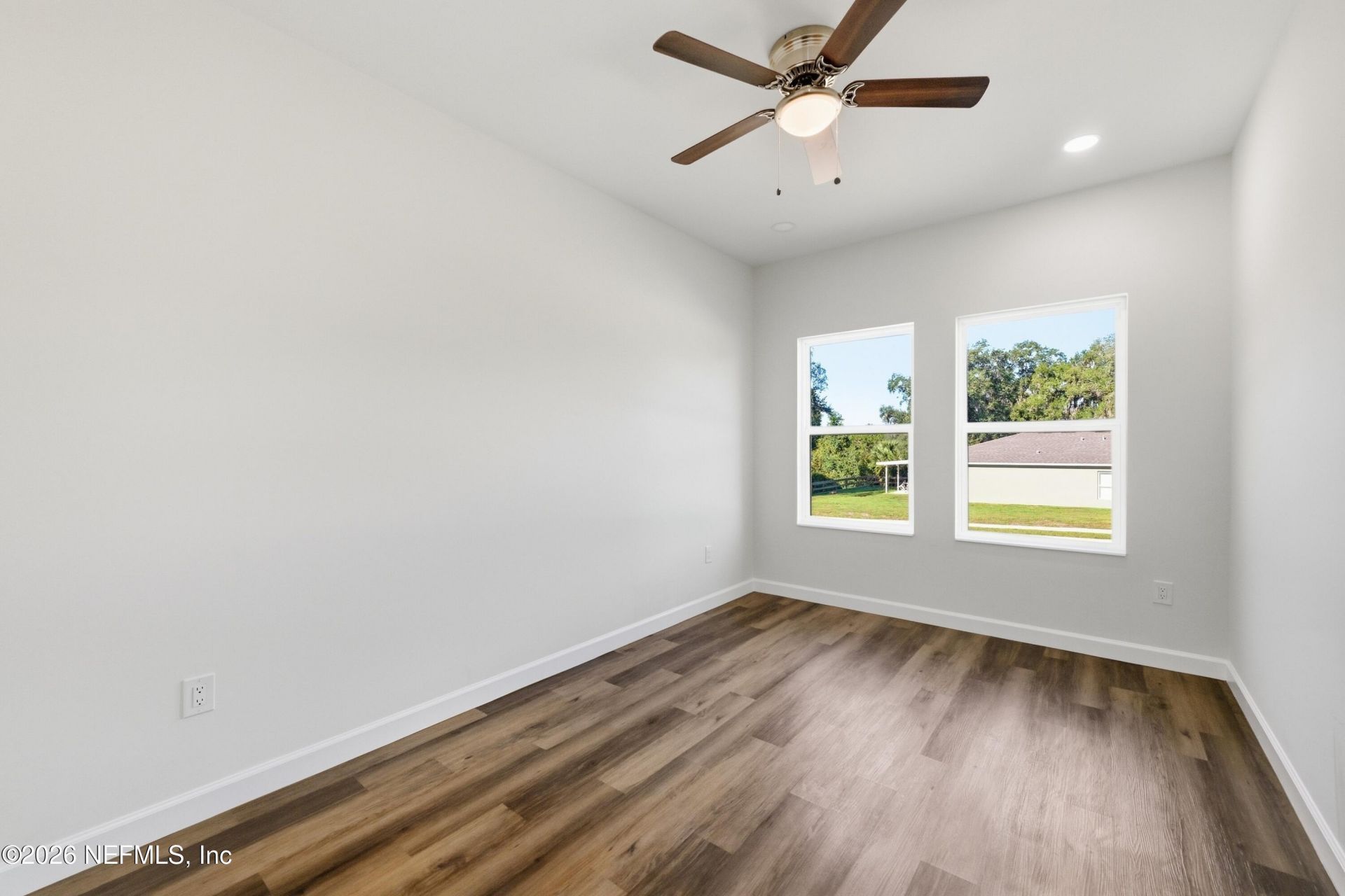 112 Village Drive, Welaka, FL 32193 Photo