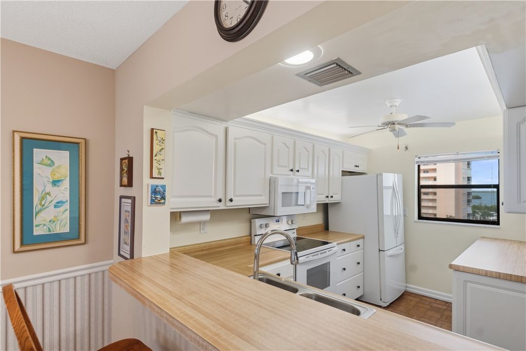 5159 N Highway A1a Highway , Unit 615, Fort Pierce, FL 34949 Photo