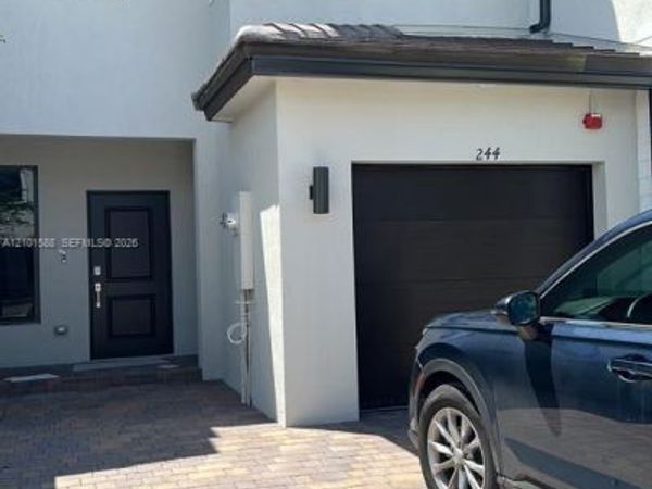 252 sw 159 way , Unit 252, Pembroke Pines, FL 33027