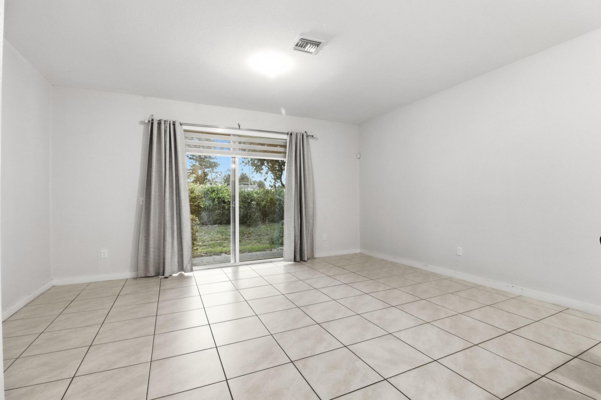 113 Bandol Street, Riviera Beach, FL 33404 Photo