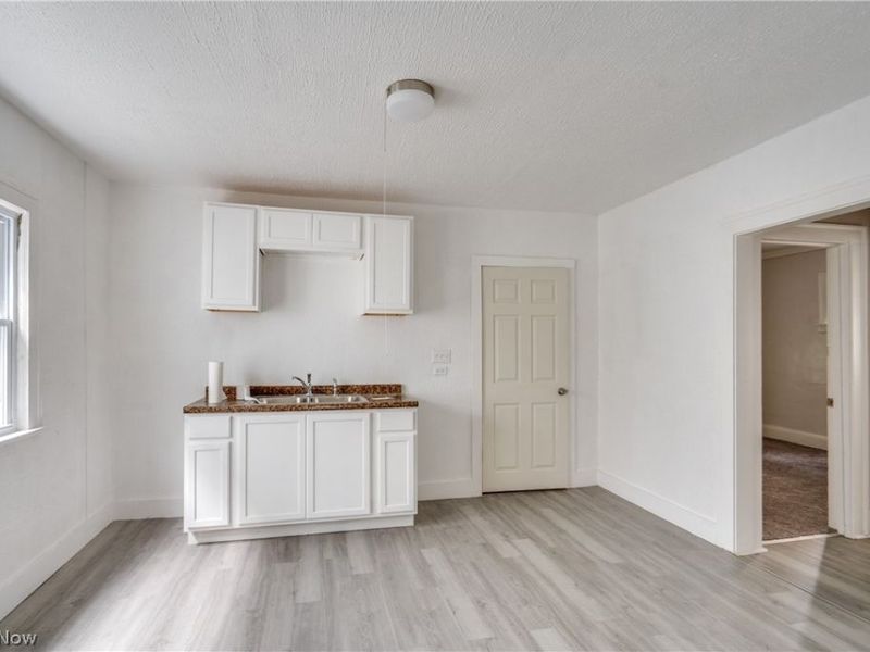 11701 Gay Avenue , Cleveland, OH 44105 Photo 14