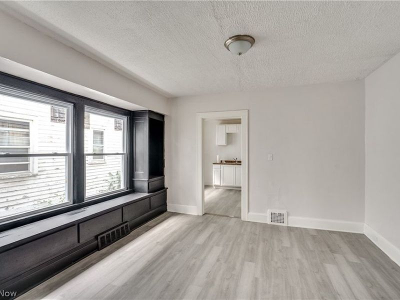 11701 Gay Avenue , Cleveland, OH 44105 Photo 7