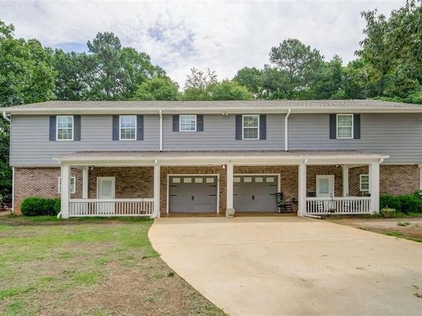 407 Pleasant Grove Road , Mcdonough, GA 30252