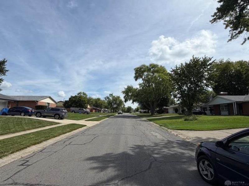 4814 Pierpont Drive, Dayton, OH 45426 Photo 5