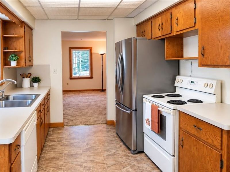 105 Hale Street, Mogadore, OH 44260 Photo 7