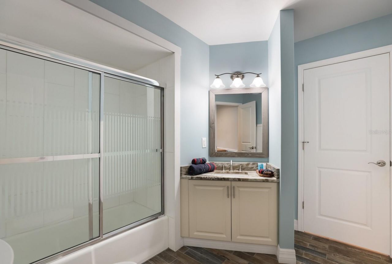 305 55th Street Nw, Bradenton, FL 34209 Photo