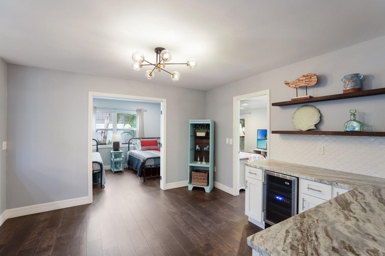 305 55th Street Nw, Bradenton, FL 34209 Photo