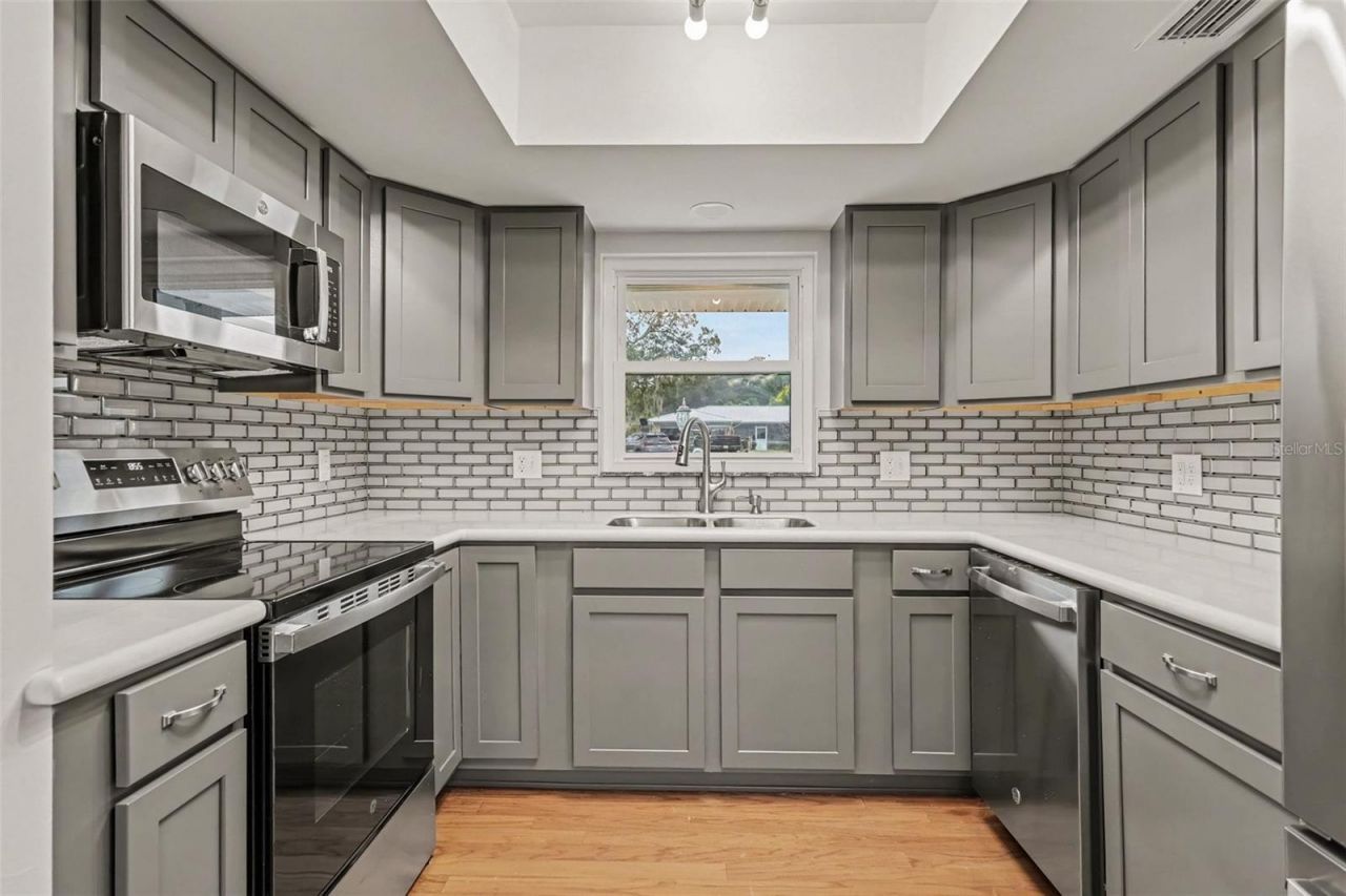 410 Hiawatha Avenue, Inverness, FL 34452 Photo