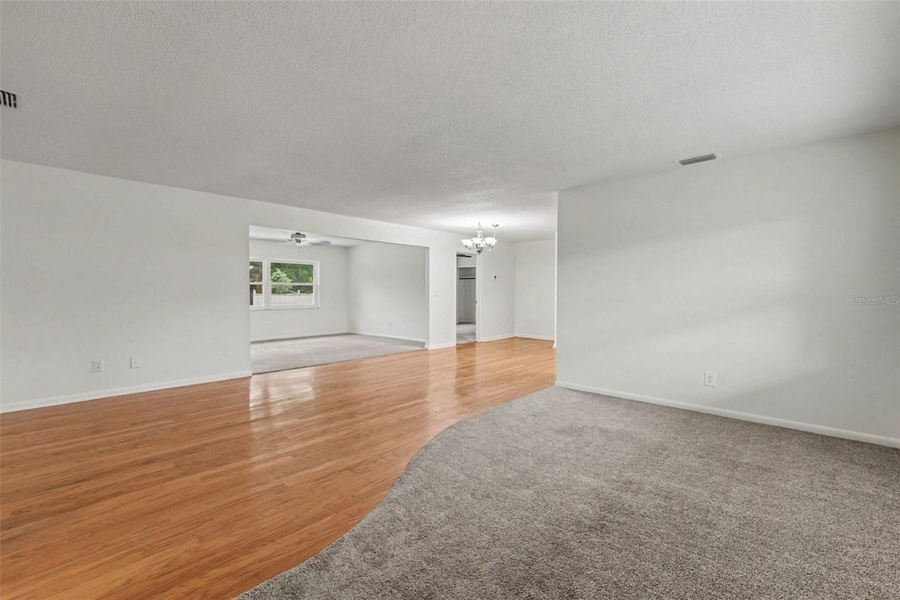 410 Hiawatha Avenue, Inverness, FL 34452 Photo