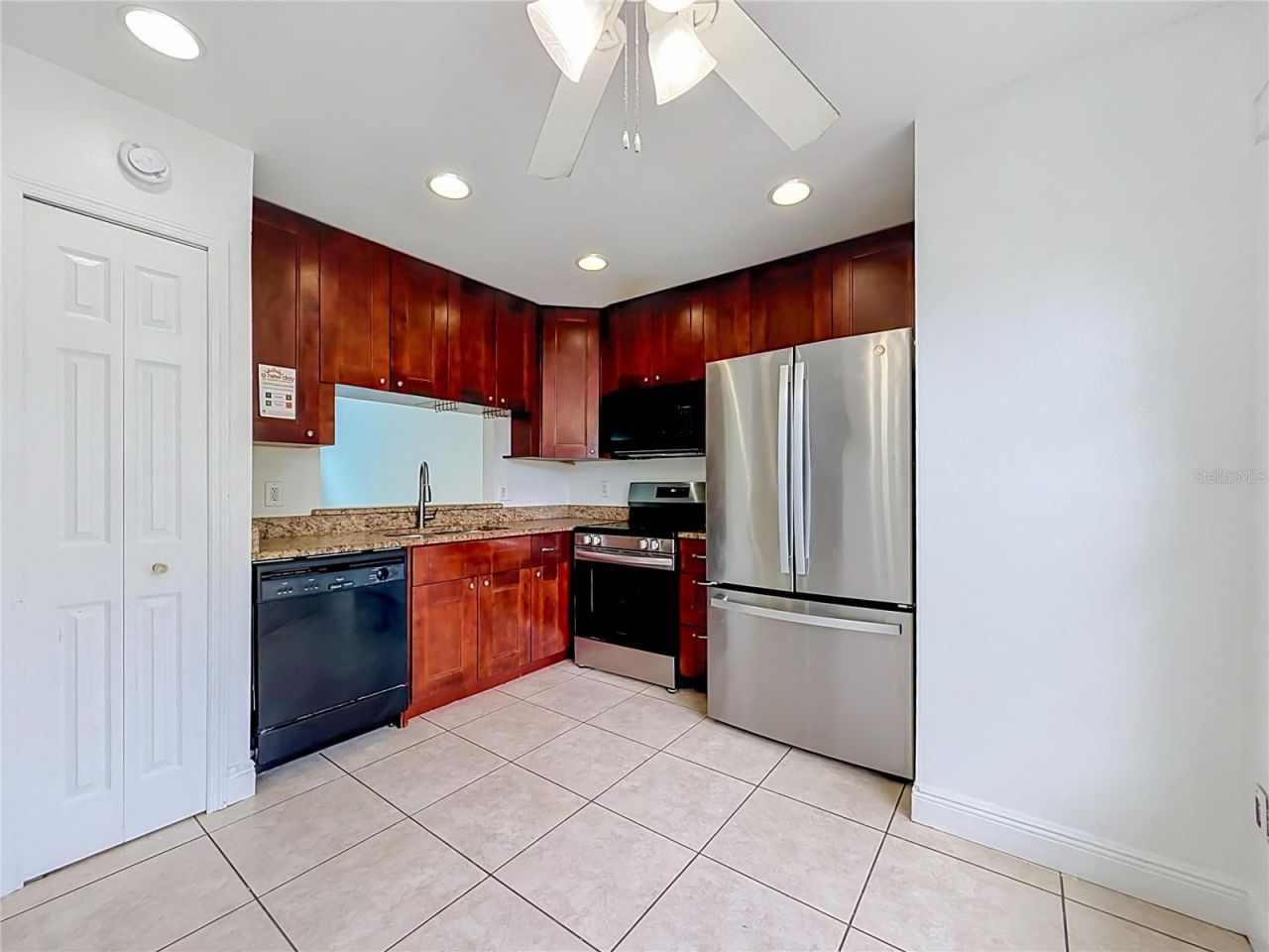 13518 Summerton Dr , Orlando, FL 32824 Photo