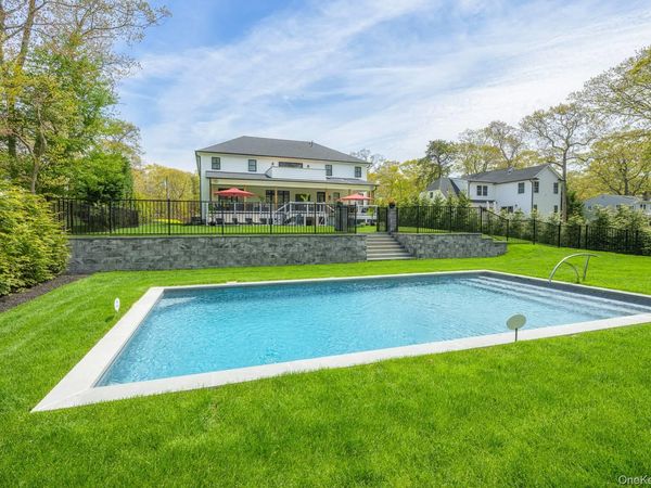 45 Columbine Avenue N, Hampton Bays, NY 11946