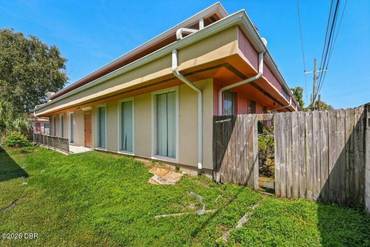 667 Beville Road, South Daytona, FL 32119 Photo