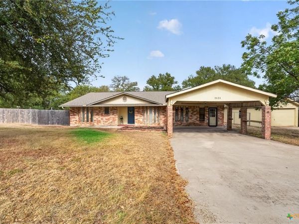 2020 Babb ST, Copperas Cove, TX 76522