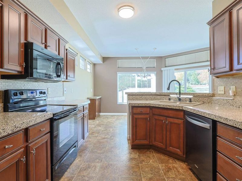 2287 Paragon Mill Drive, Unit 201, Burlington, KY 41005 Photo 14