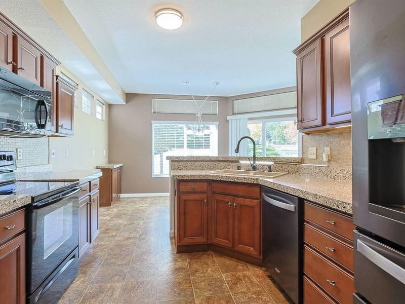 2287 Paragon Mill Drive, Unit 201, Burlington, KY 41005 Photo 15