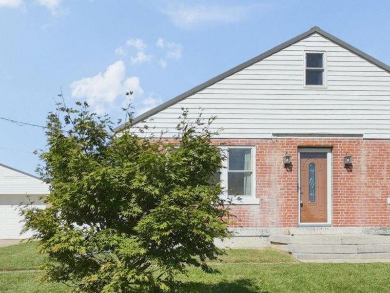 9028 Zane Trail Road, Circleville, OH 43113 Photo 2