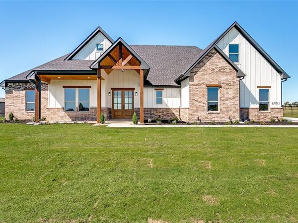 6951 Eagle Creek Drive, Godley, TX 76044