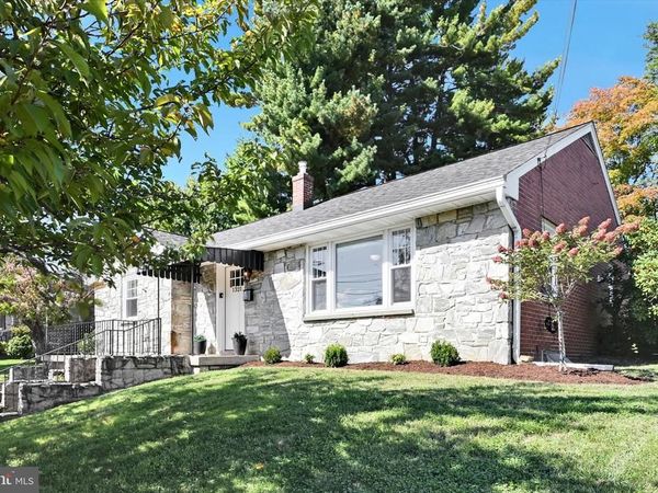 1321 MAPLE AVENUE, LANCASTER, PA 17603