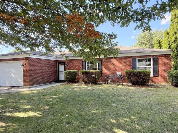 416 Hickory Street NW, DeMotte, IN 46310