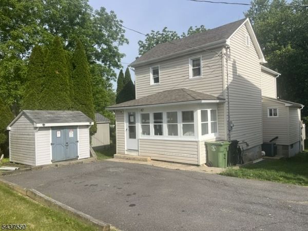 47 Mechanic St, Washington, NJ 07882