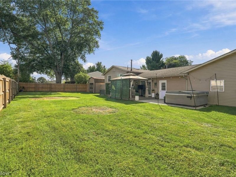 2818 Chippendale Street NW, Massillon, OH 44646 Photo 28
