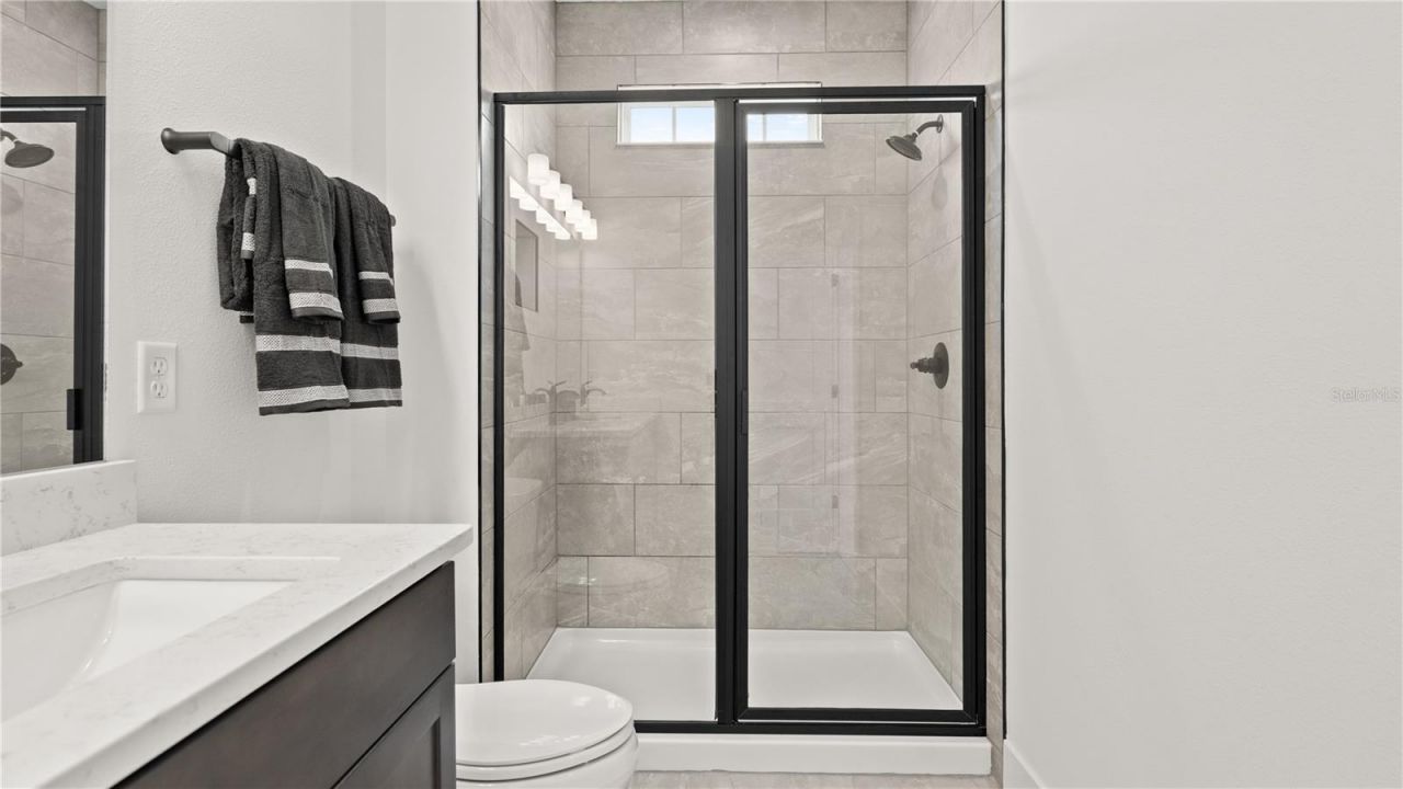 15231 Groveside Road , Winter Garden, FL 34787 Photo
