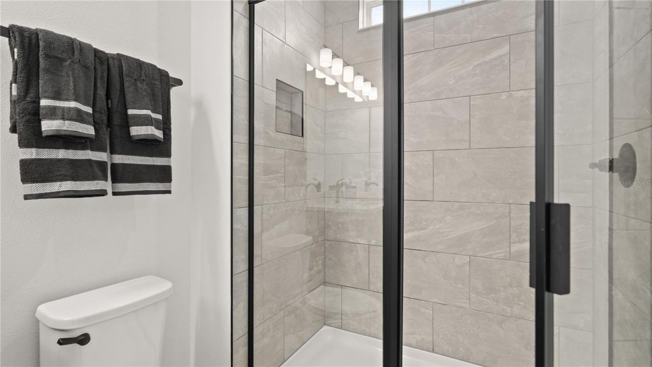 15231 Groveside Road , Winter Garden, FL 34787 Photo